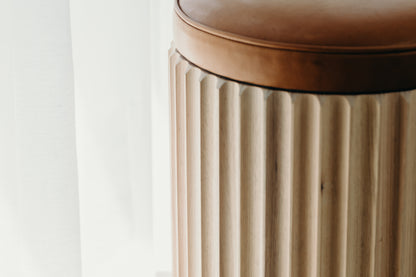 Underline Stool – sculptural side table in American Oak with leather top